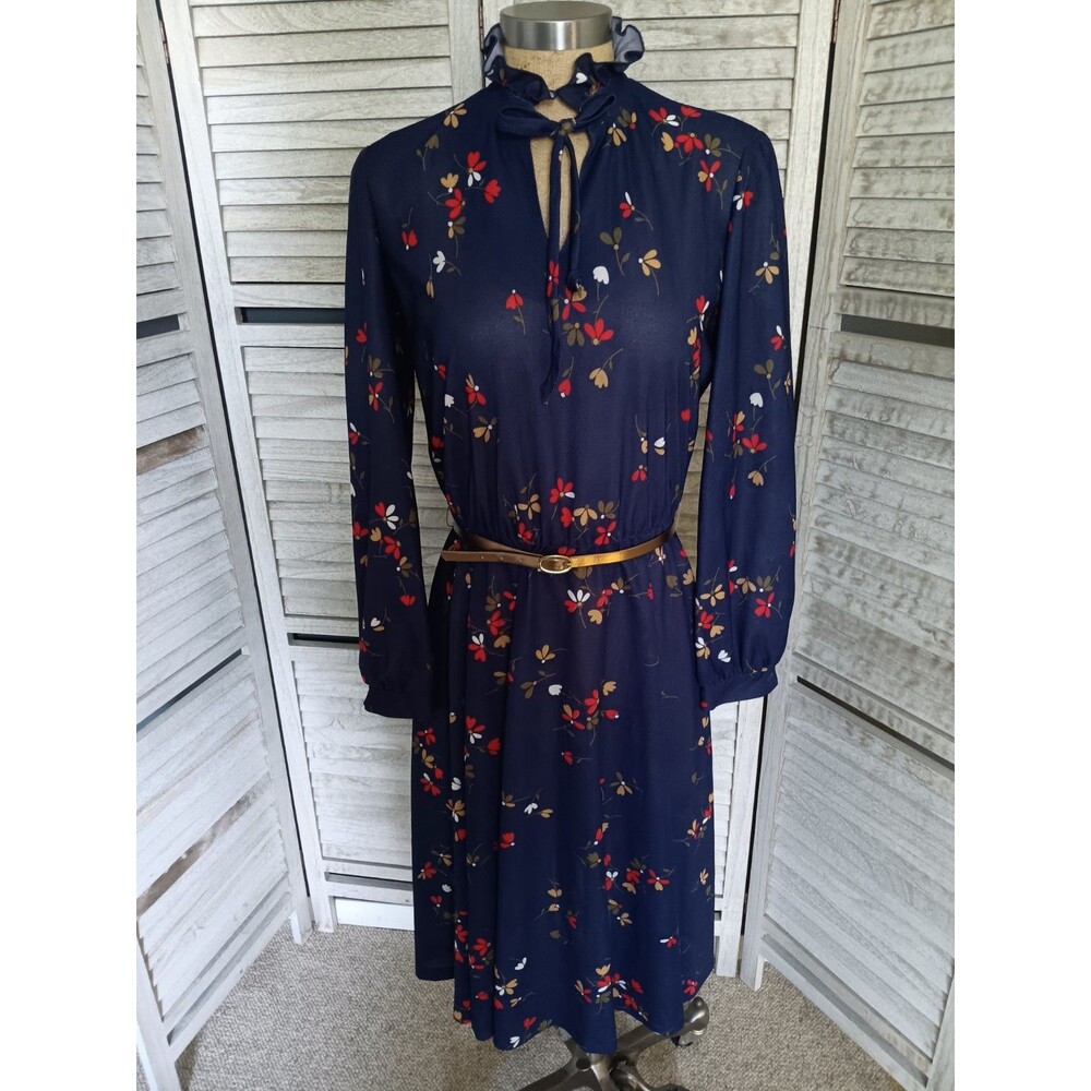 Vintage Kay Windsor 1970s Shirt Dress Women's Sz. 8 Ruffle Collar Belt Floral